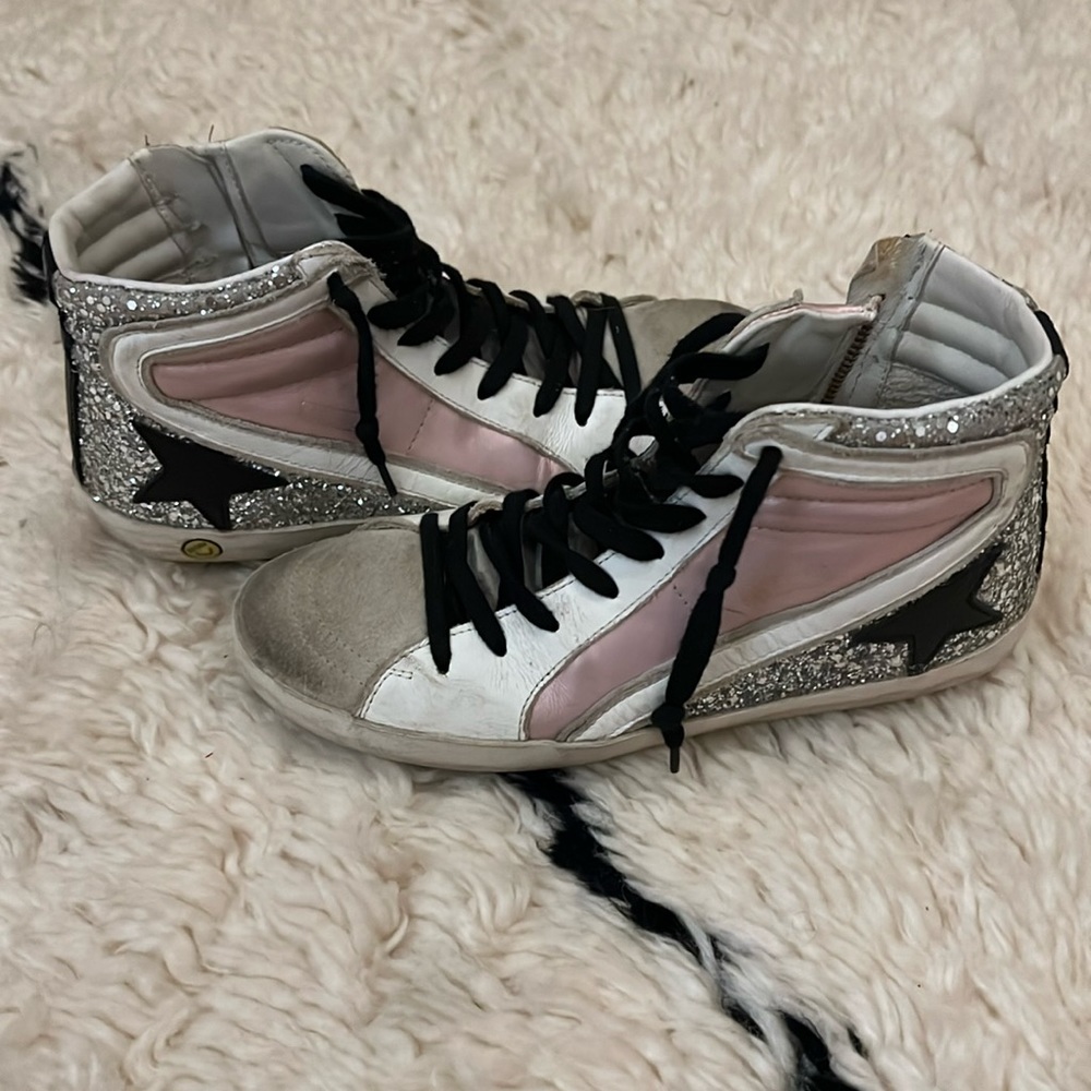 LIMITED EDITION Golden Goose sneakers
